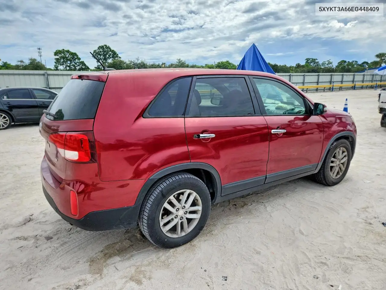 2014 KIA SORENTO VIN 5XYKT3A66EG448409 — фото 3