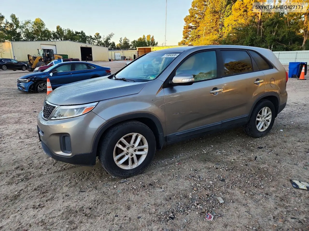 KIA SORENTO 2014, VIN 5XYKT3A64EG427171