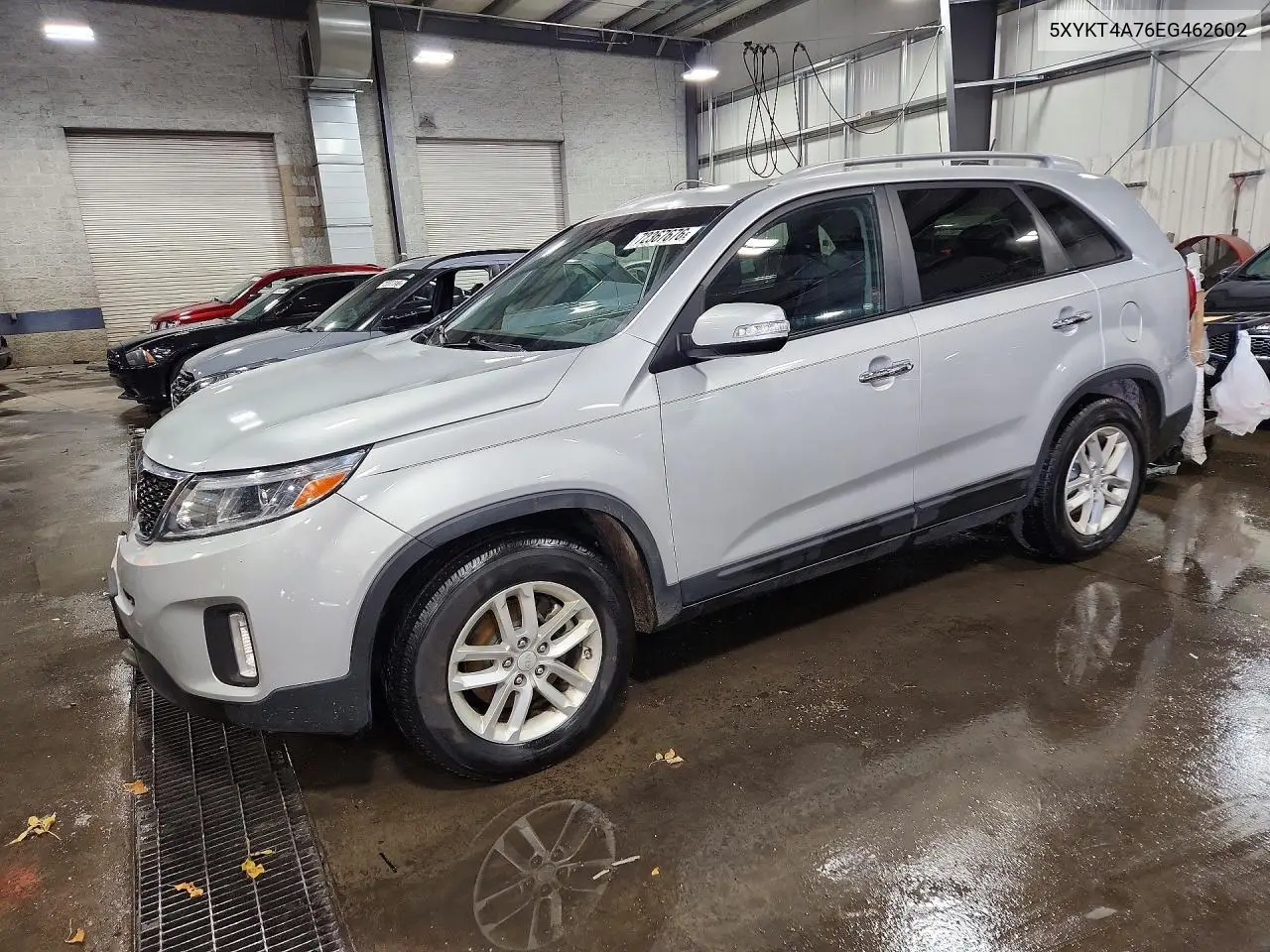 KIA SORENTO 2014, VIN 5XYKT4A76EG462602