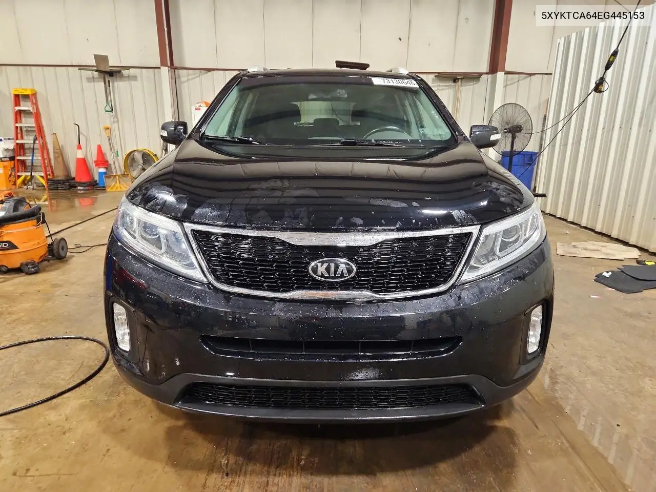 2014 KIA SORENTO VIN 5XYKTCA64EG445153 — фото 5