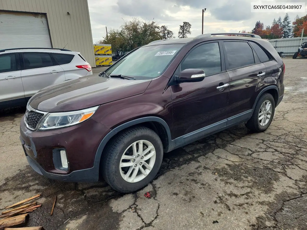 KIA SORENTO 2014, VIN 5XYKTCA65EG438907