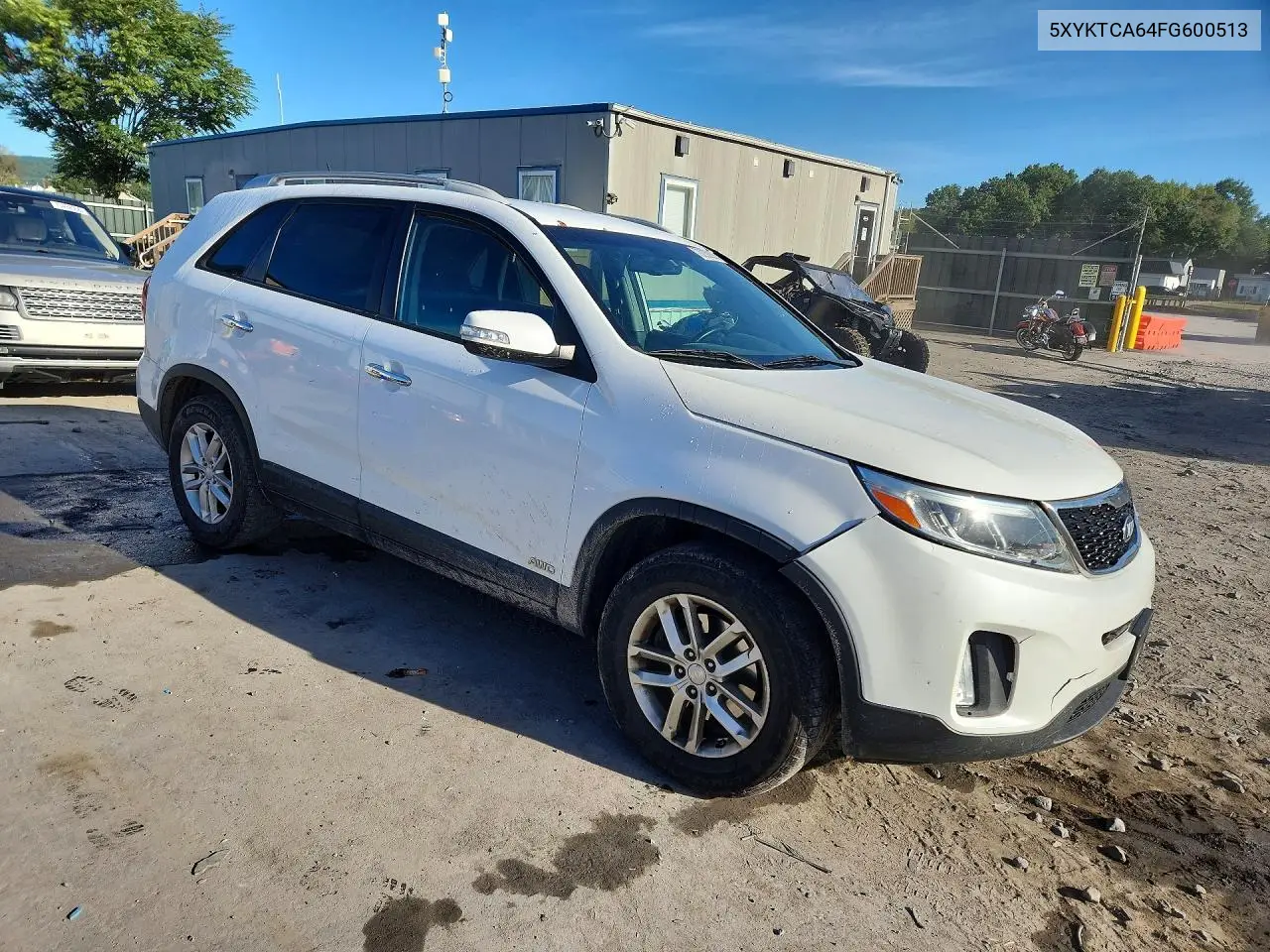 2015 KIA SORENTO VIN 5XYKTCA64FG600513 — фото 4