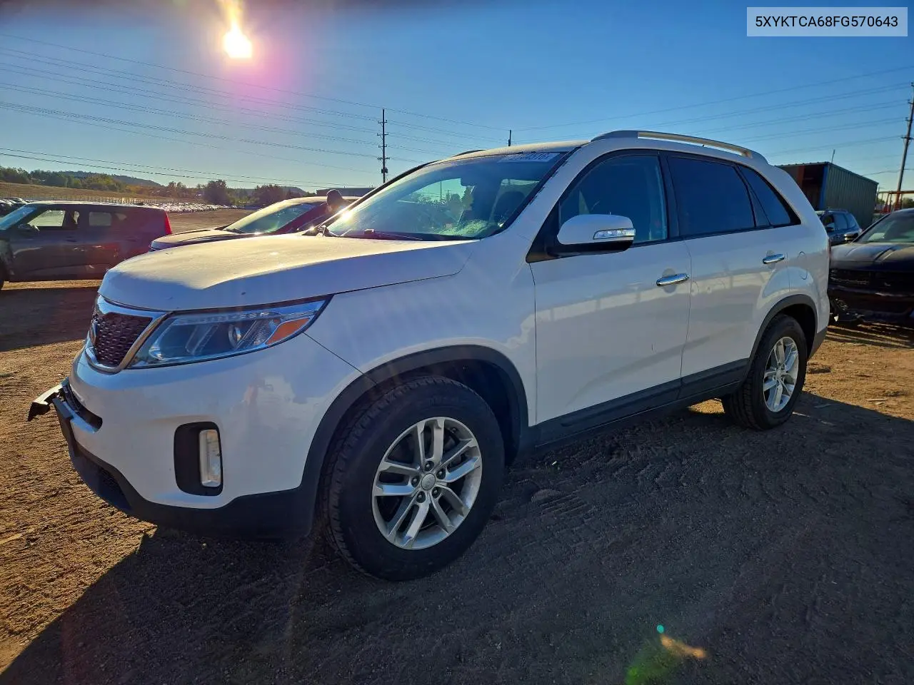 KIA SORENTO 2015, VIN 5XYKTCA68FG570643