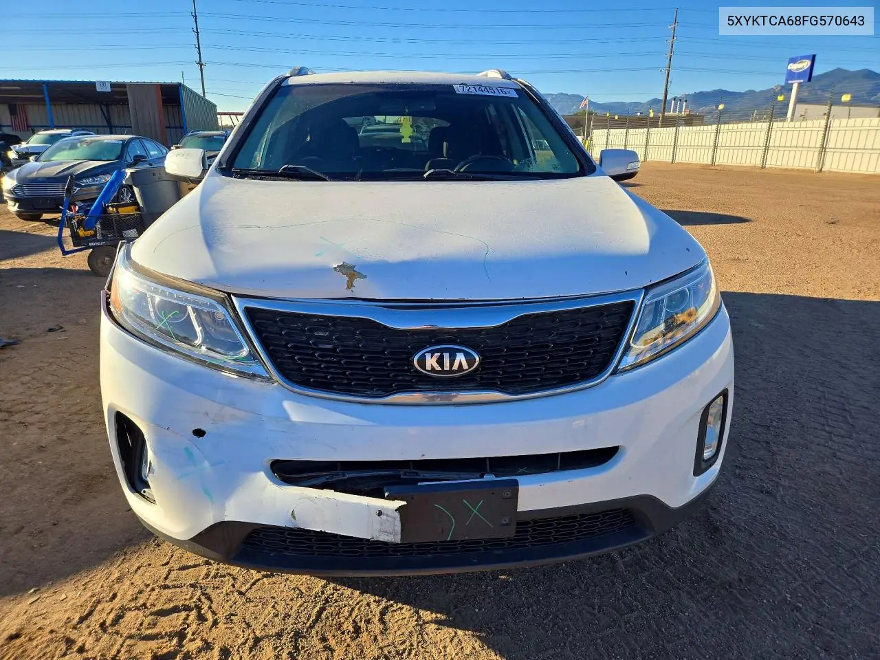 2015 KIA SORENTO VIN 5XYKTCA68FG570643 — фото 5