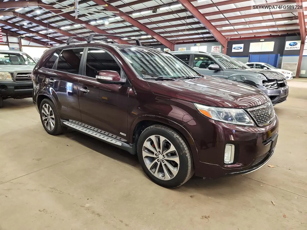 2015 KIA SORENTO VIN 5XYKWDA74FG589728 — фото 4