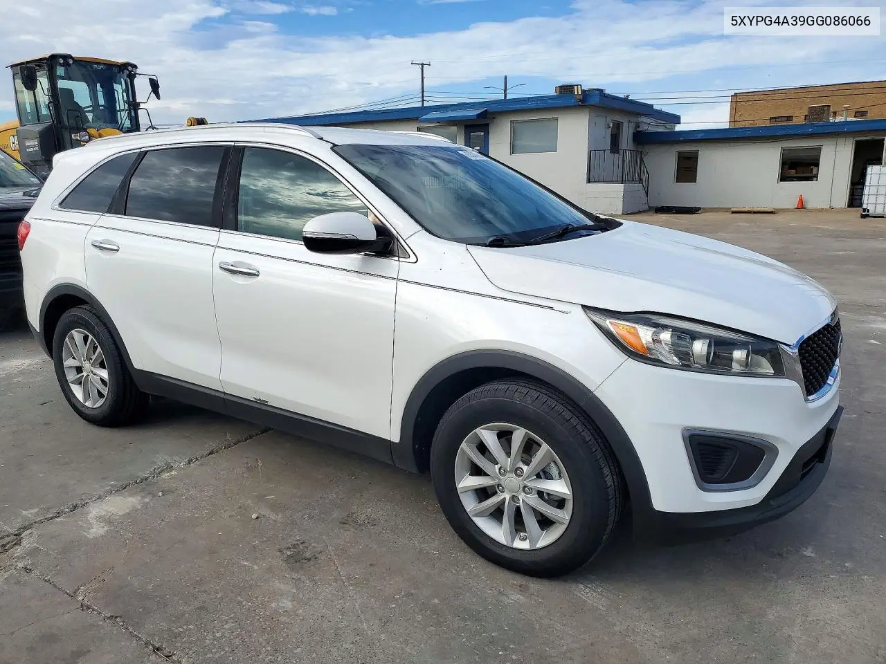 2016 KIA SORENTO VIN 5XYPG4A39GG086066 — фото 4
