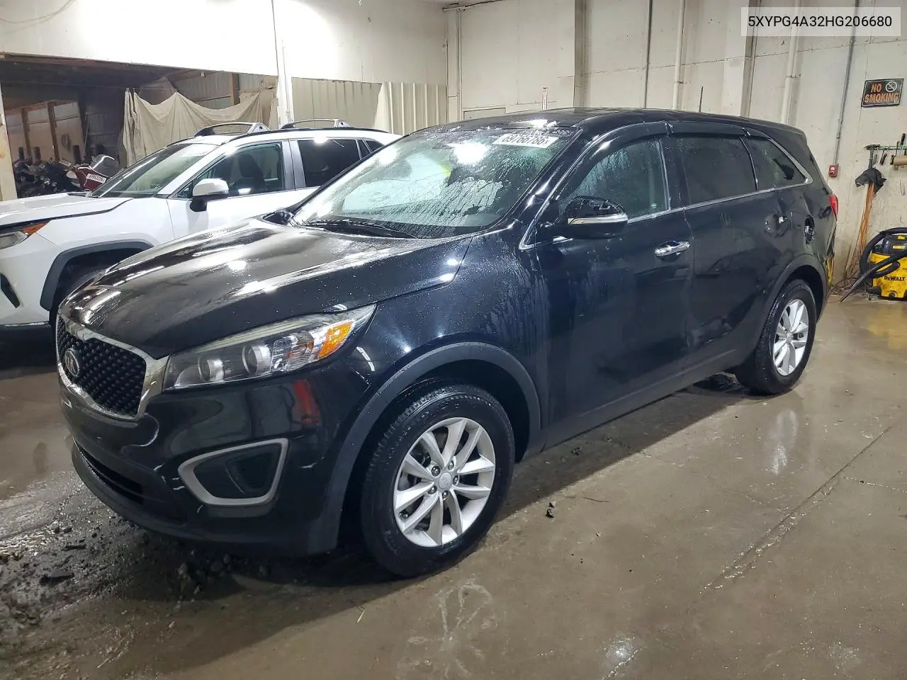 KIA SORENTO 2017, VIN 5XYPG4A32HG206680