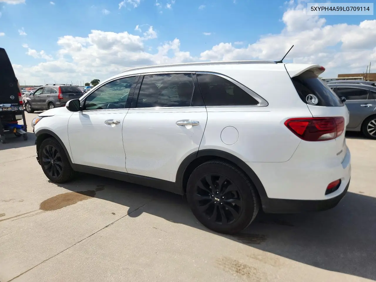2020 KIA SORENTO VIN 5XYPH4A59LG709114 — фото 2