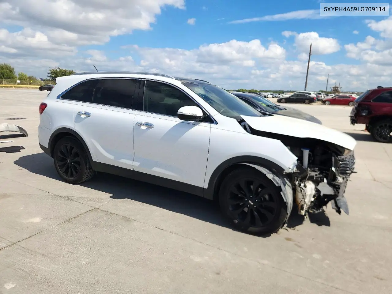 2020 KIA SORENTO VIN 5XYPH4A59LG709114 — фото 4