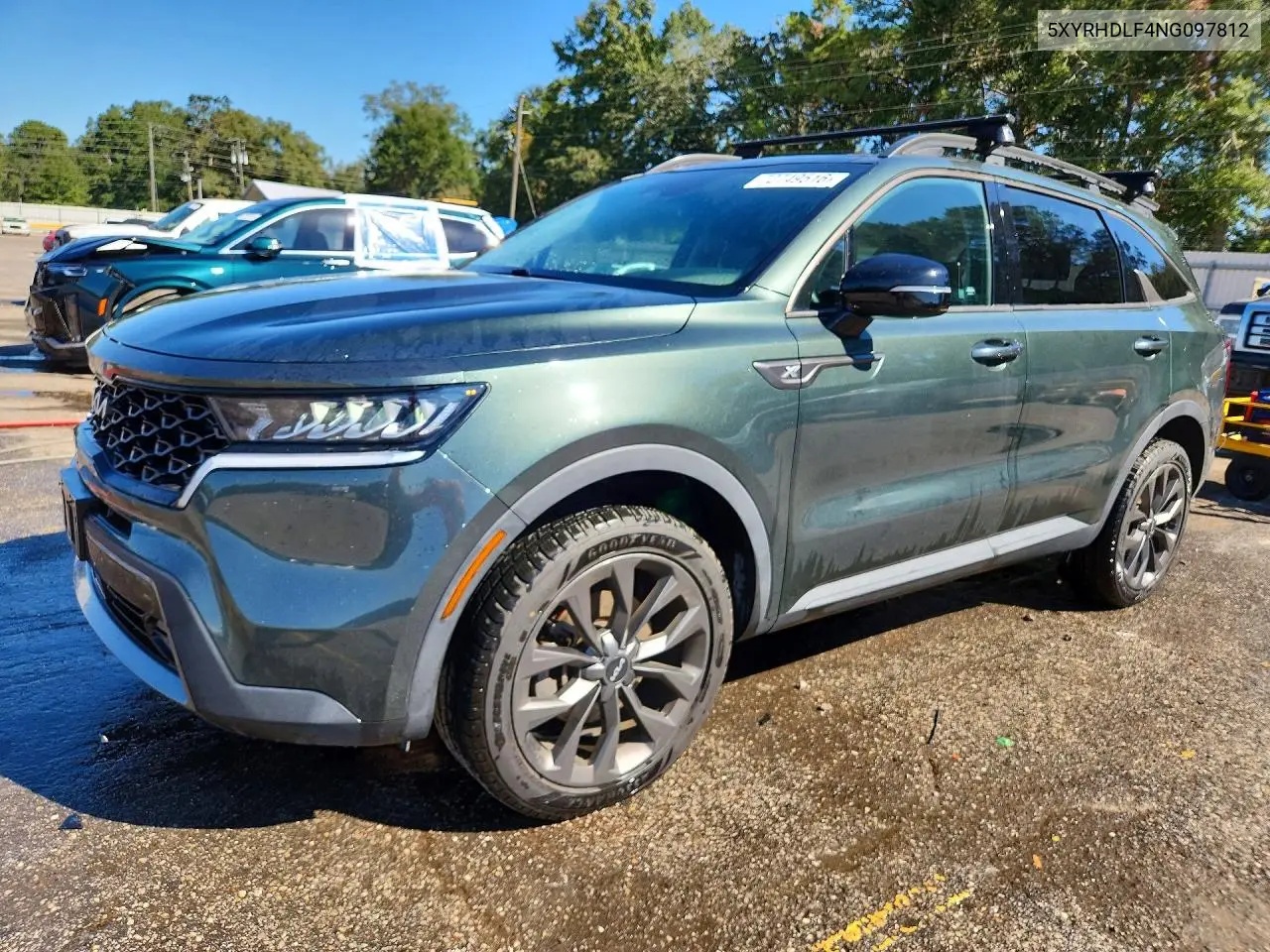 KIA SORENTO 2022, VIN 5XYRHDLF4NG097812