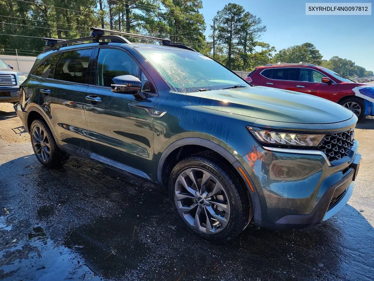 2022 KIA SORENTO VIN 5XYRHDLF4NG097812 — фото 4