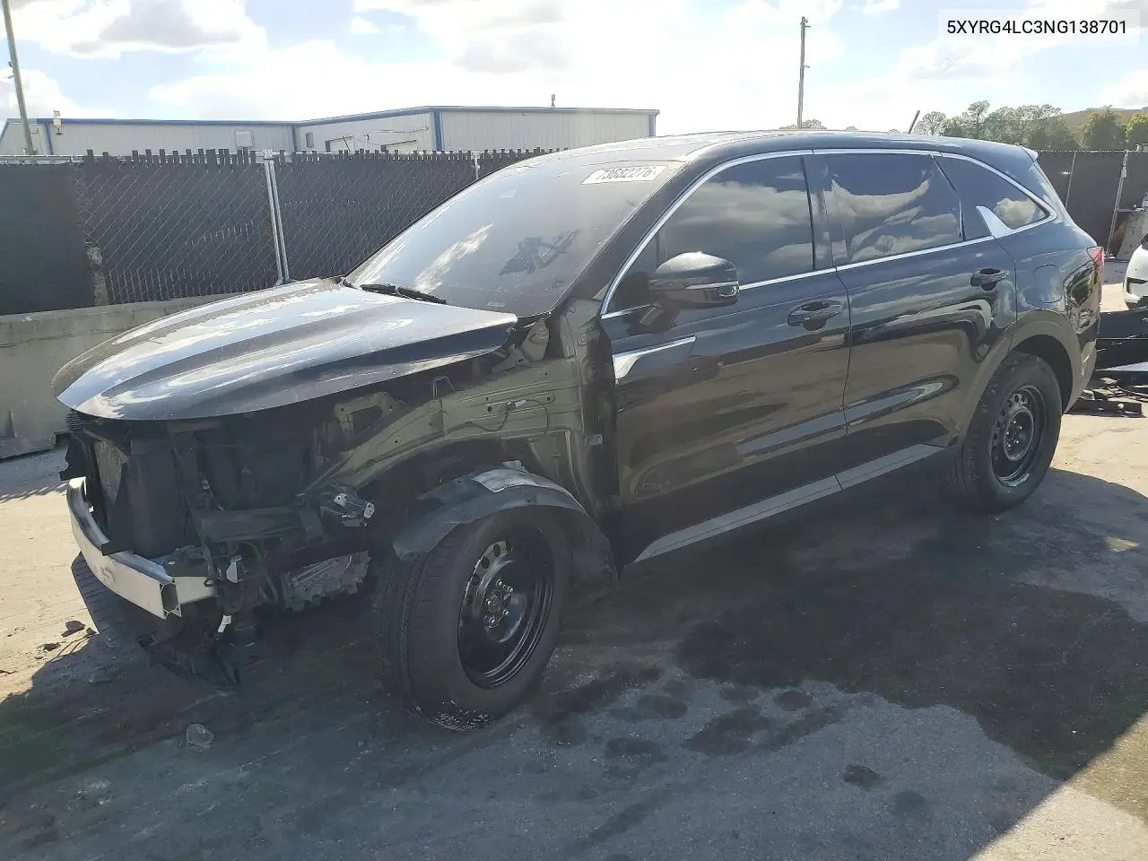 KIA SORENTO 2022, VIN 5XYRG4LC3NG138701