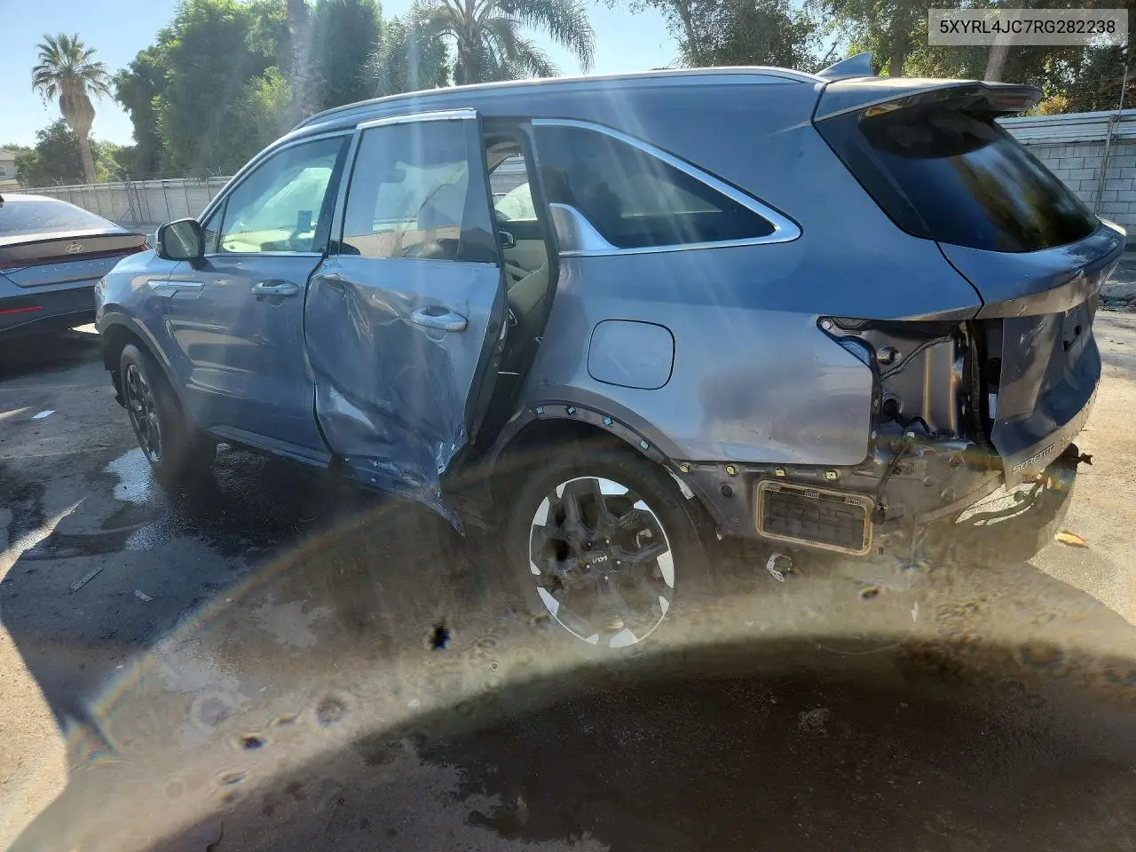 2024 KIA SORENTO VIN 5XYRL4JC7RG282238 — фото 2