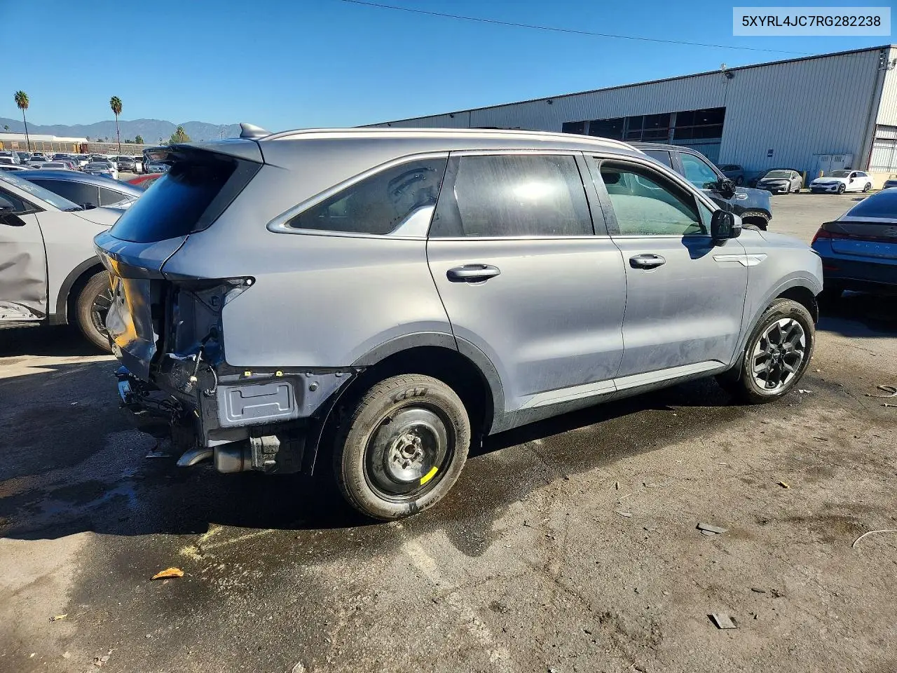 2024 KIA SORENTO VIN 5XYRL4JC7RG282238 — фото 3