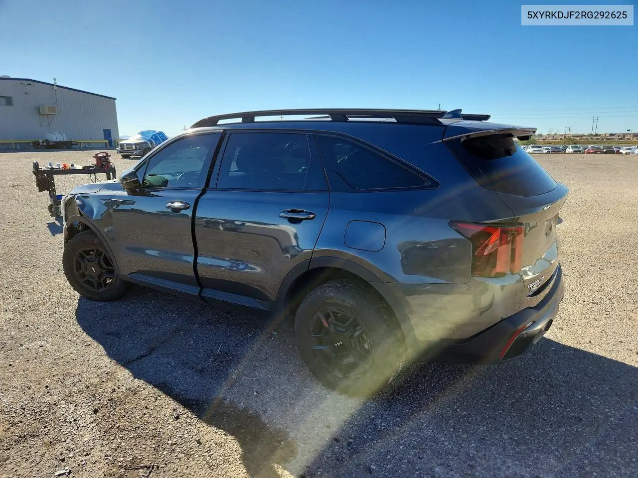 2024 KIA SORENTO VIN 5XYRKDJF2RG292625 — фото 2