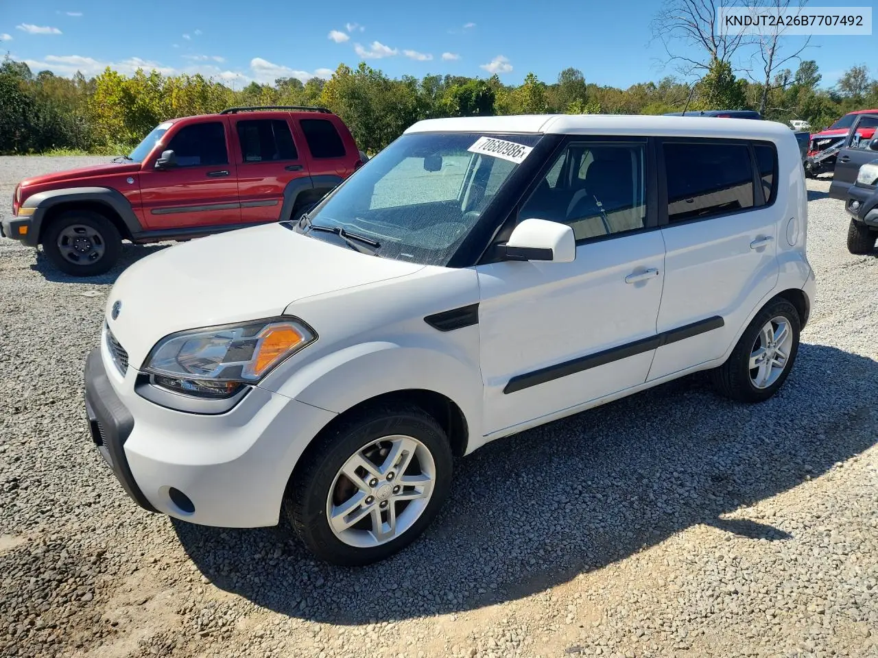 KIA SOUL 2011, VIN KNDJT2A26B7707492