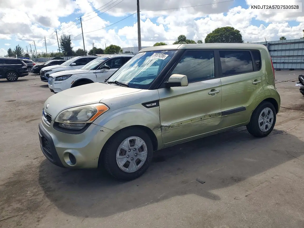 KIA SOUL 2013, VIN KNDJT2A57D7530528