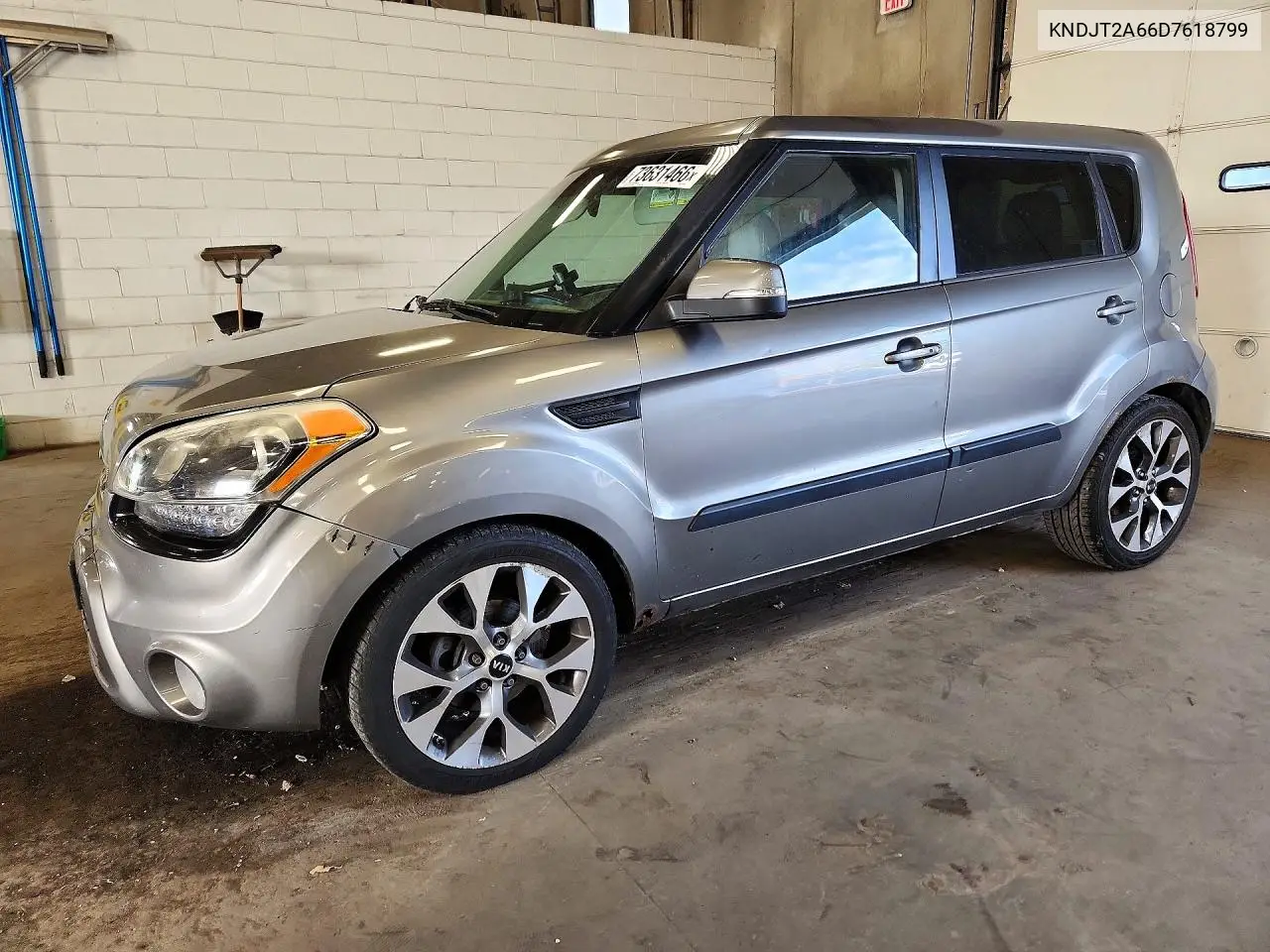 KIA SOUL 2013, VIN KNDJT2A66D7618799