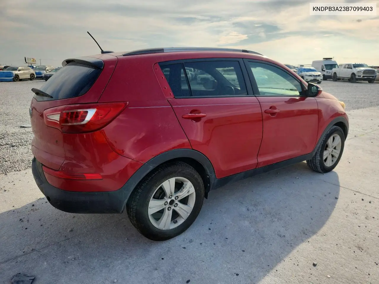 2011 KIA SPORTAGE VIN KNDPB3A23B7099403 — фото 3