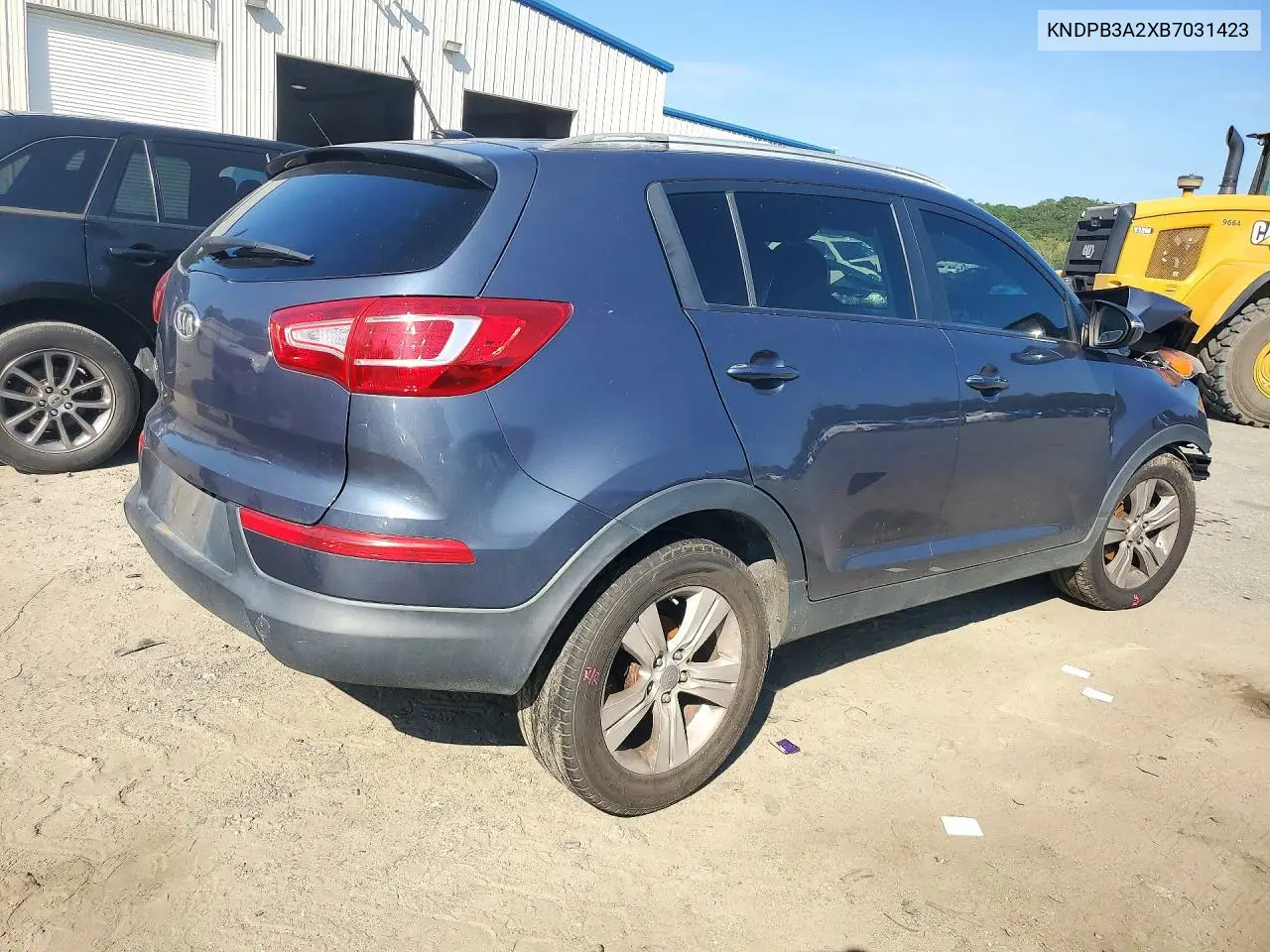 2011 KIA SPORTAGE VIN KNDPB3A2XB7031423 — фото 3