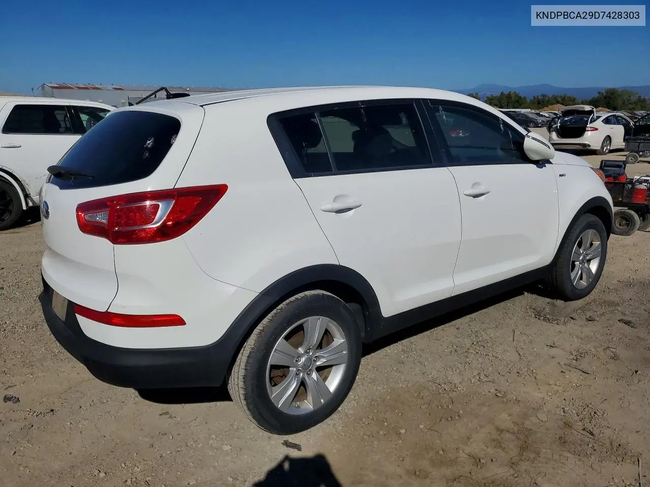 2013 KIA SPORTAGE VIN KNDPBCA29D7428303 — фото 3
