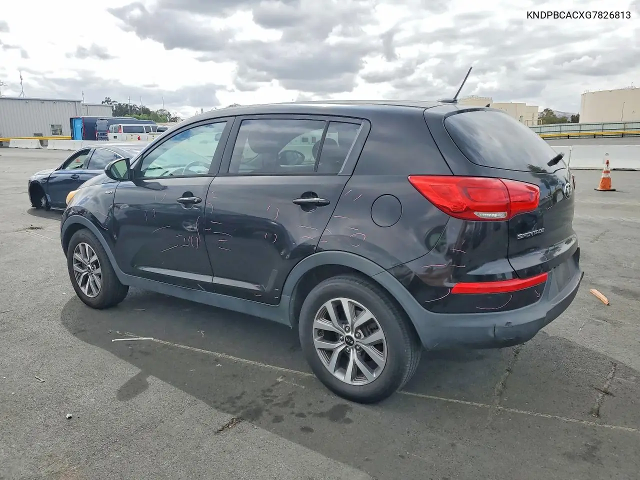 2016 KIA SPORTAGE VIN KNDPBCACXG7826813 — фото 2