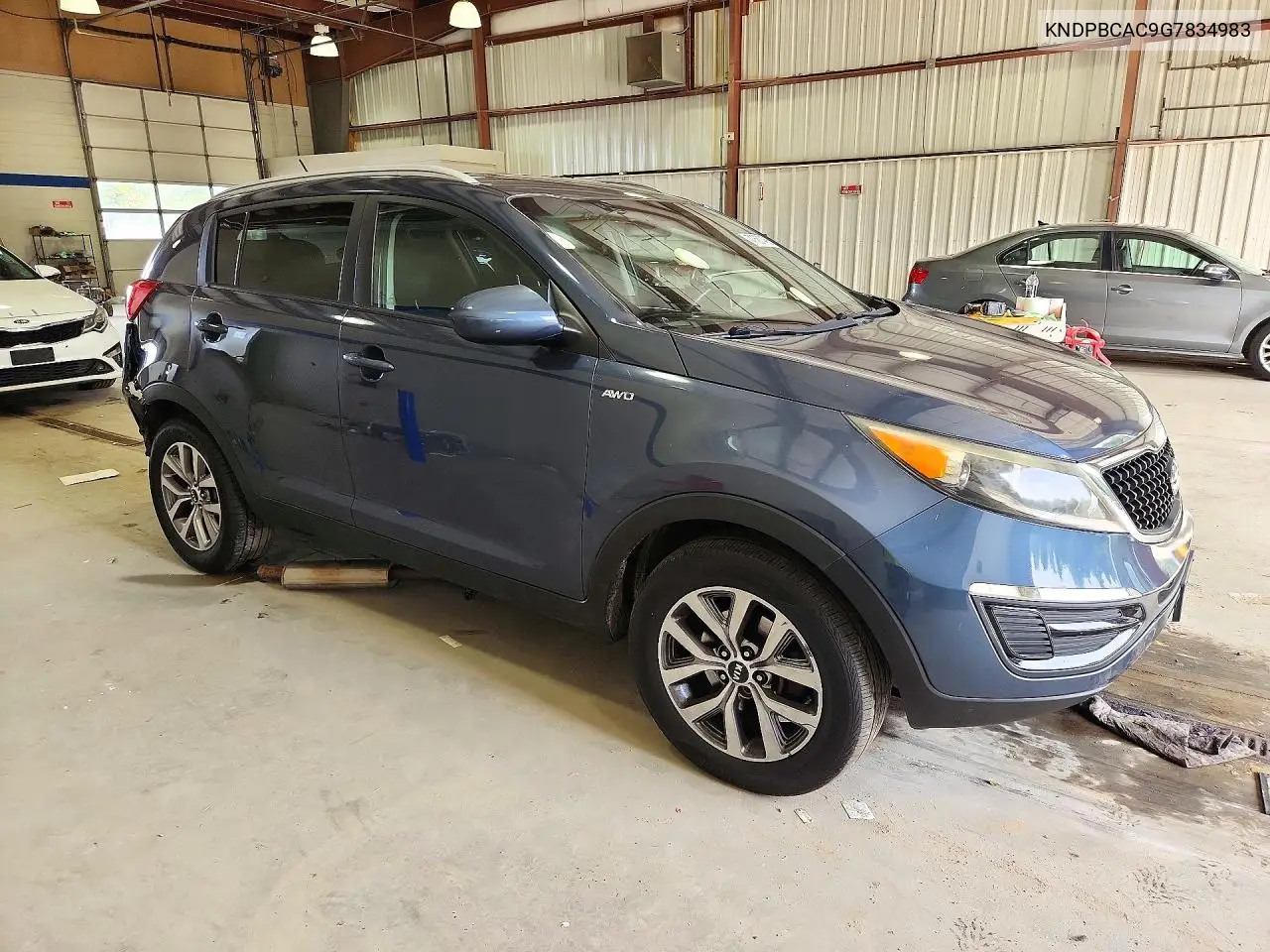 2016 KIA SPORTAGE VIN KNDPBCAC9G7834983 — фото 4