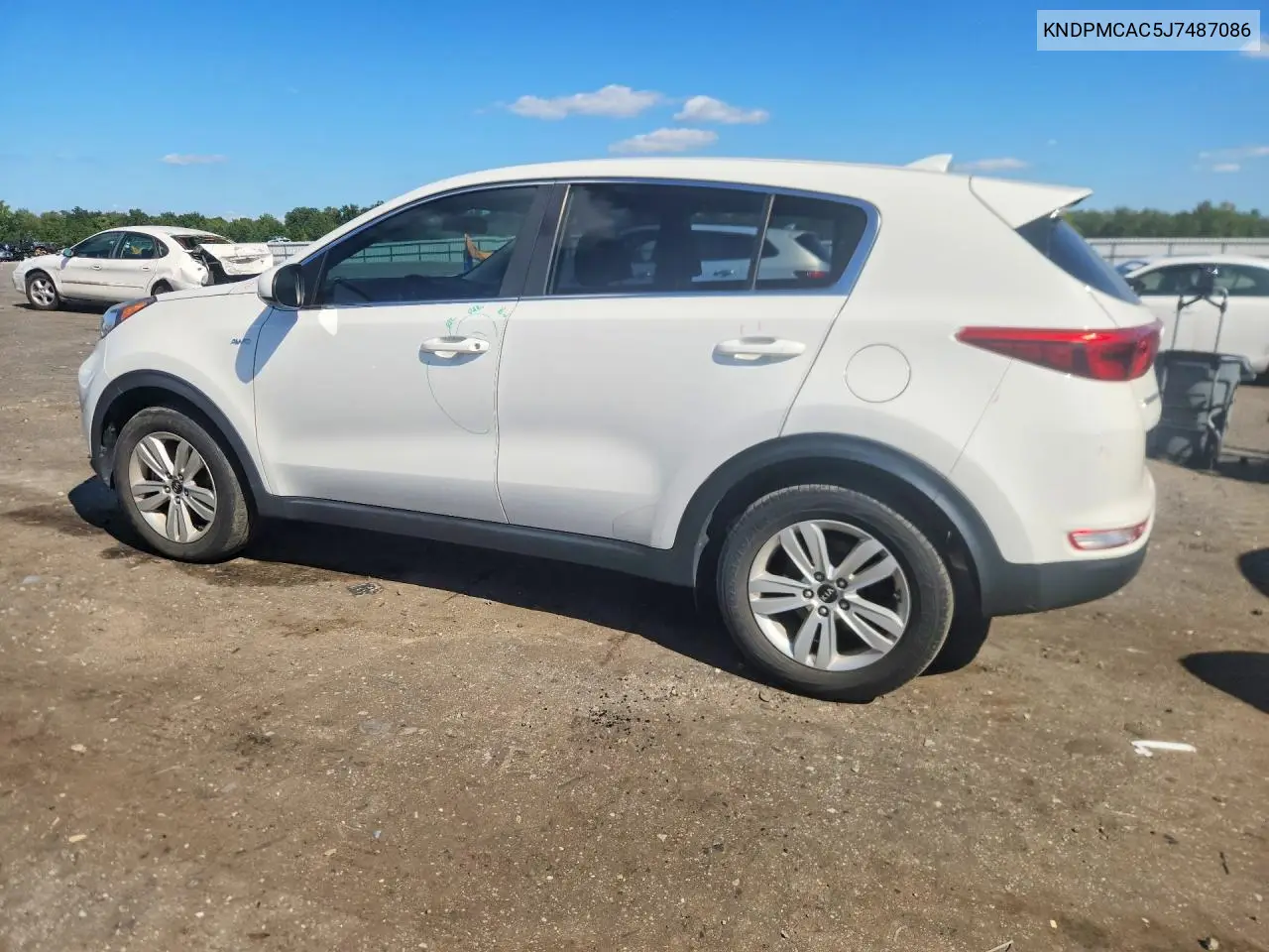 2018 KIA SPORTAGE VIN KNDPMCAC5J7487086 — фото 2