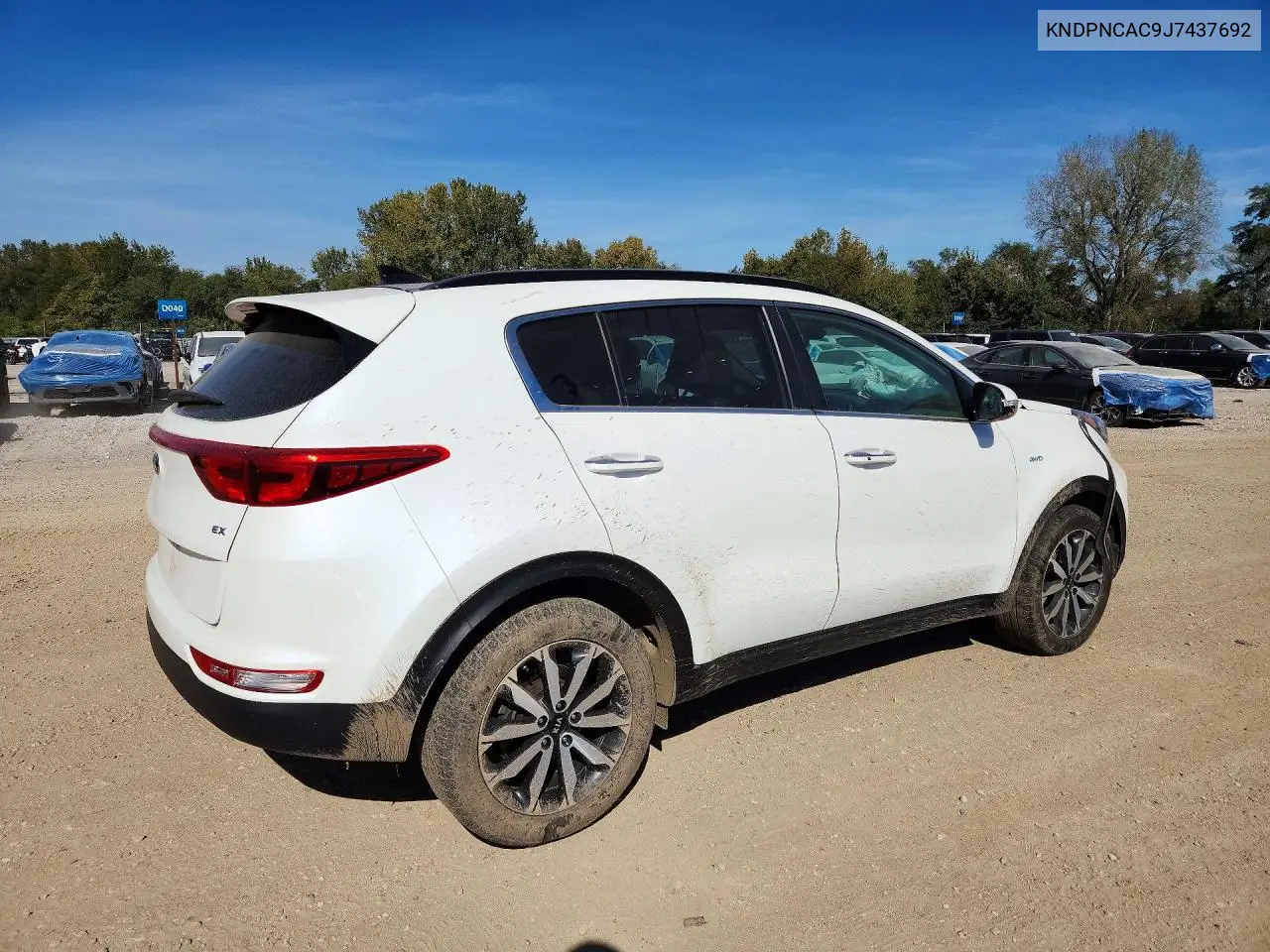 2018 KIA SPORTAGE VIN KNDPNCAC9J7437692 — фото 3