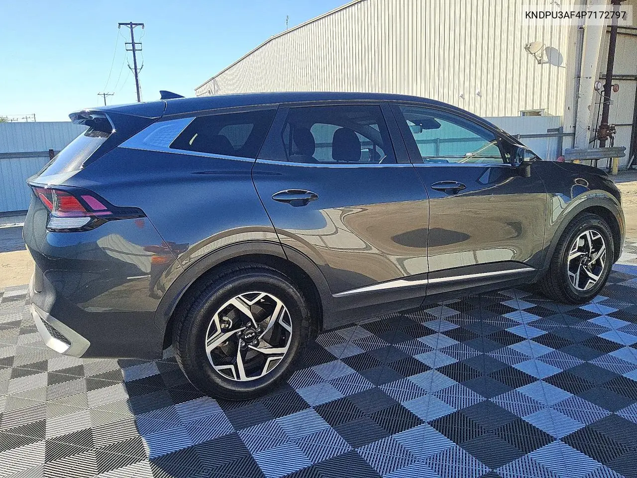 2023 KIA SPORTAGE VIN KNDPU3AF4P7172797 — фото 3