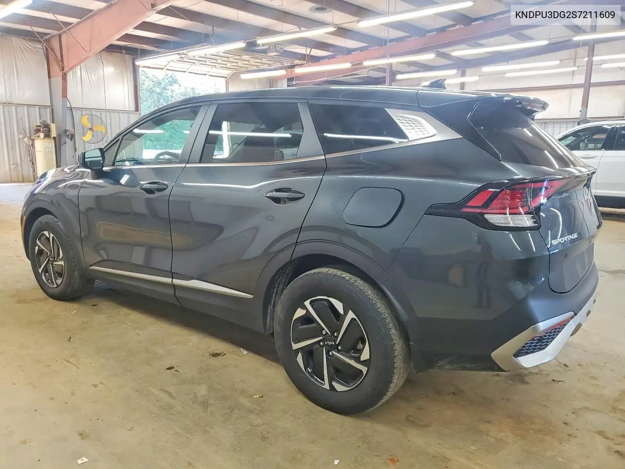 2025 KIA SPORTAGE VIN KNDPU3DG2S7211609 — фото 2