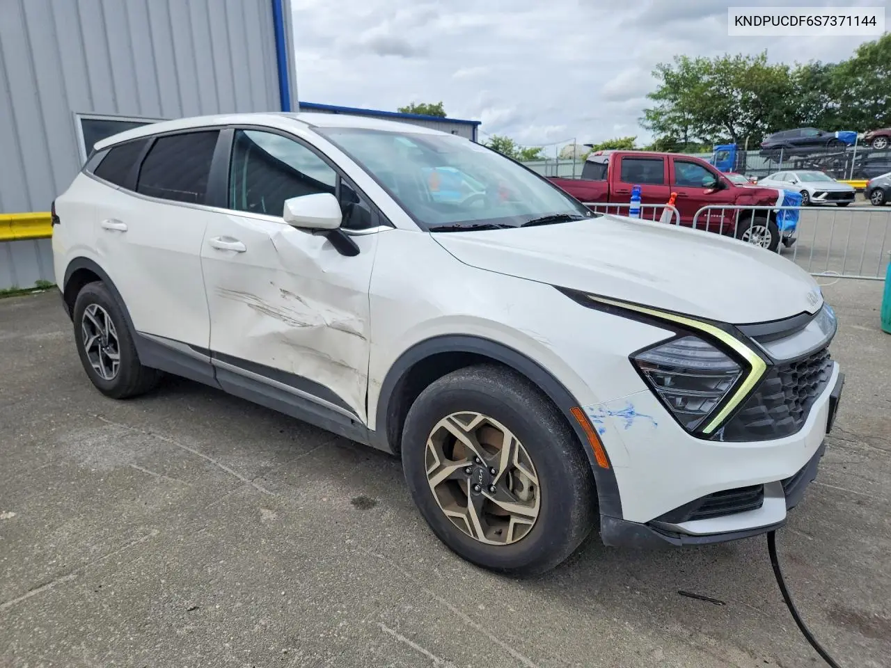 2025 KIA SPORTAGE VIN KNDPUCDF6S7371144 — фото 4