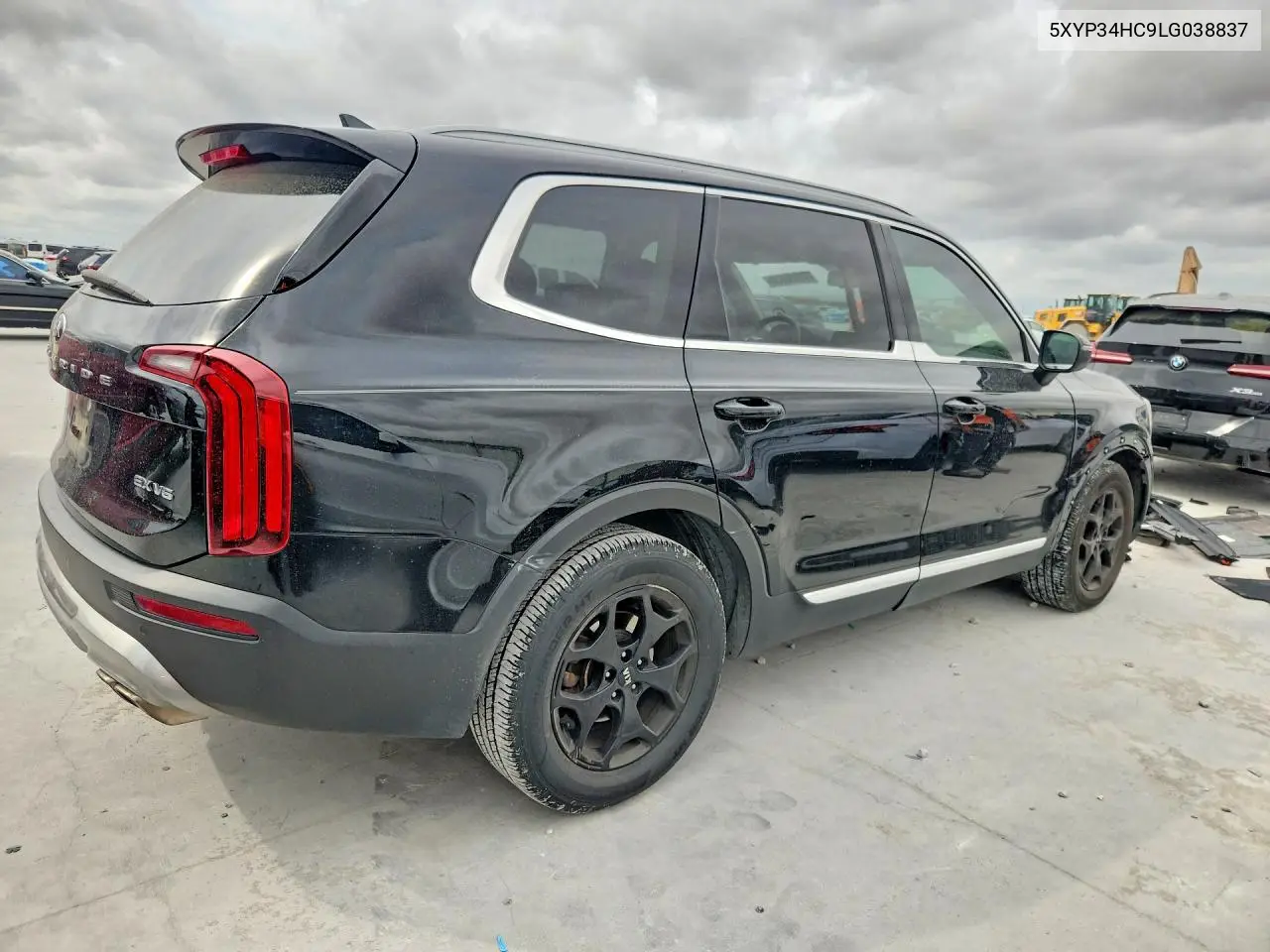 2020 KIA TELLURIDE VIN 5XYP34HC9LG038837 — фото 3