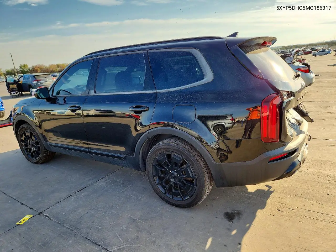 2021 KIA TELLURIDE VIN 5XYP5DHC5MG186317 — фото 2