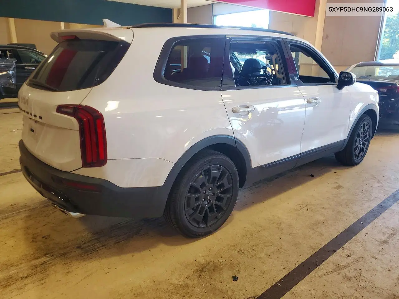 2022 KIA TELLURIDE VIN 5XYP5DHC9NG289063 — фото 3