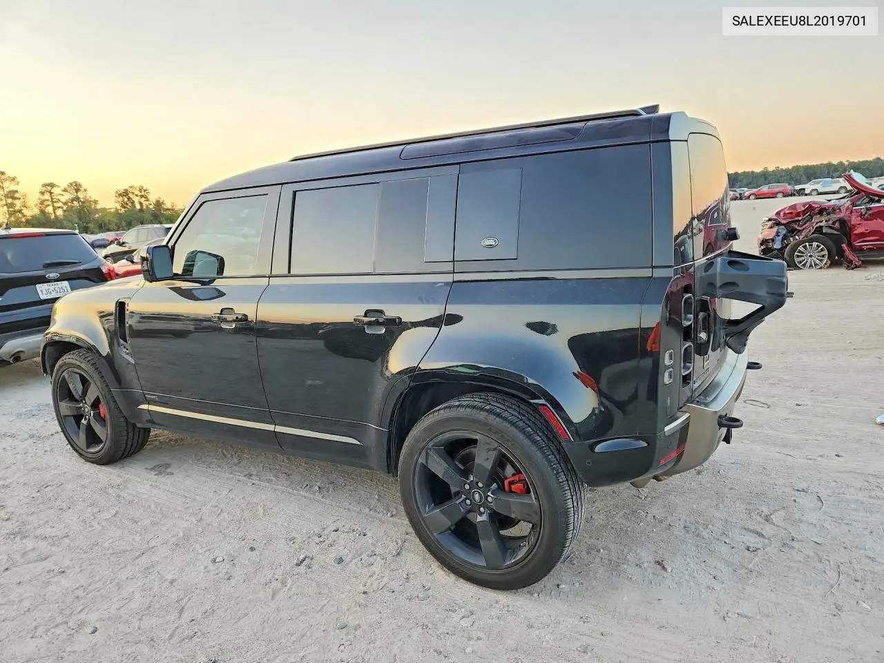 2020 LAND ROVER DEFENDER VIN SALEXEEU8L2019701 — фото 2