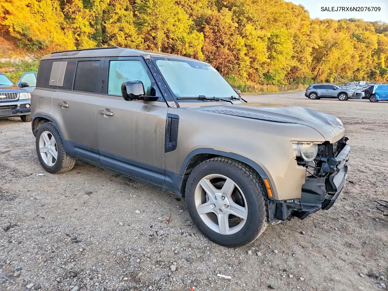 2022 LAND ROVER DEFENDER VIN SALEJ7RX6N2076709 — фото 4