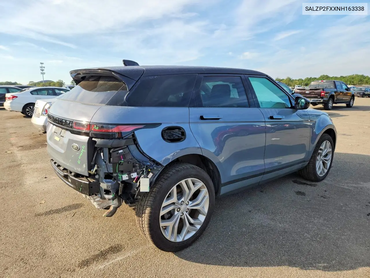 2022 LAND ROVER RANGE ROVER EVOQUE VIN SALZP2FXXNH163338 — фото 2