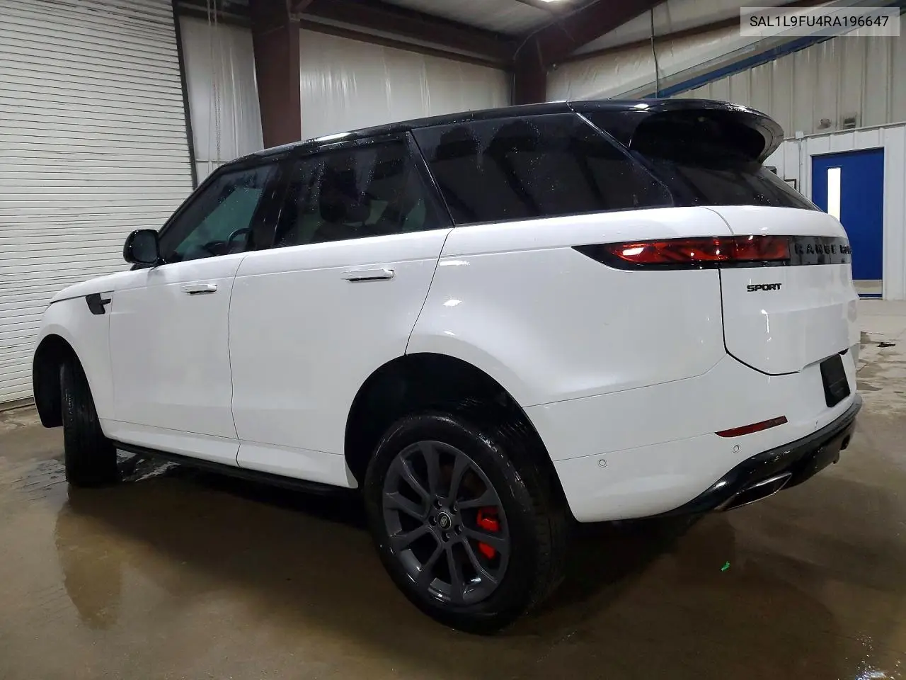 2024 LAND ROVER RANGE ROVER SPORT VIN SAL1L9FU4RA196647 — фото 2