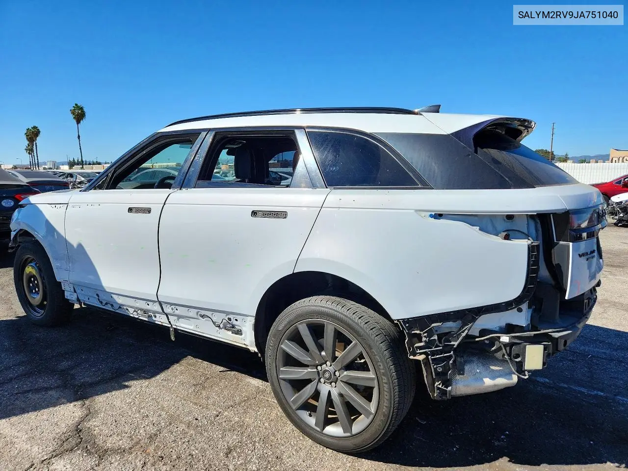 2018 LAND ROVER RANGE ROVER VELAR VIN SALYM2RV9JA751040 — фото 2