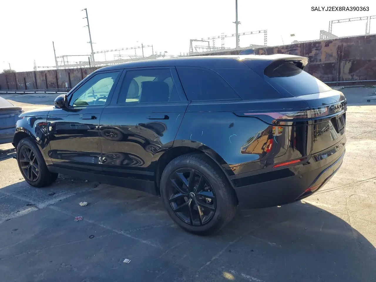 2024 LAND ROVER RANGE ROVER VELAR VIN SALYJ2EX8RA390363 — фото 2
