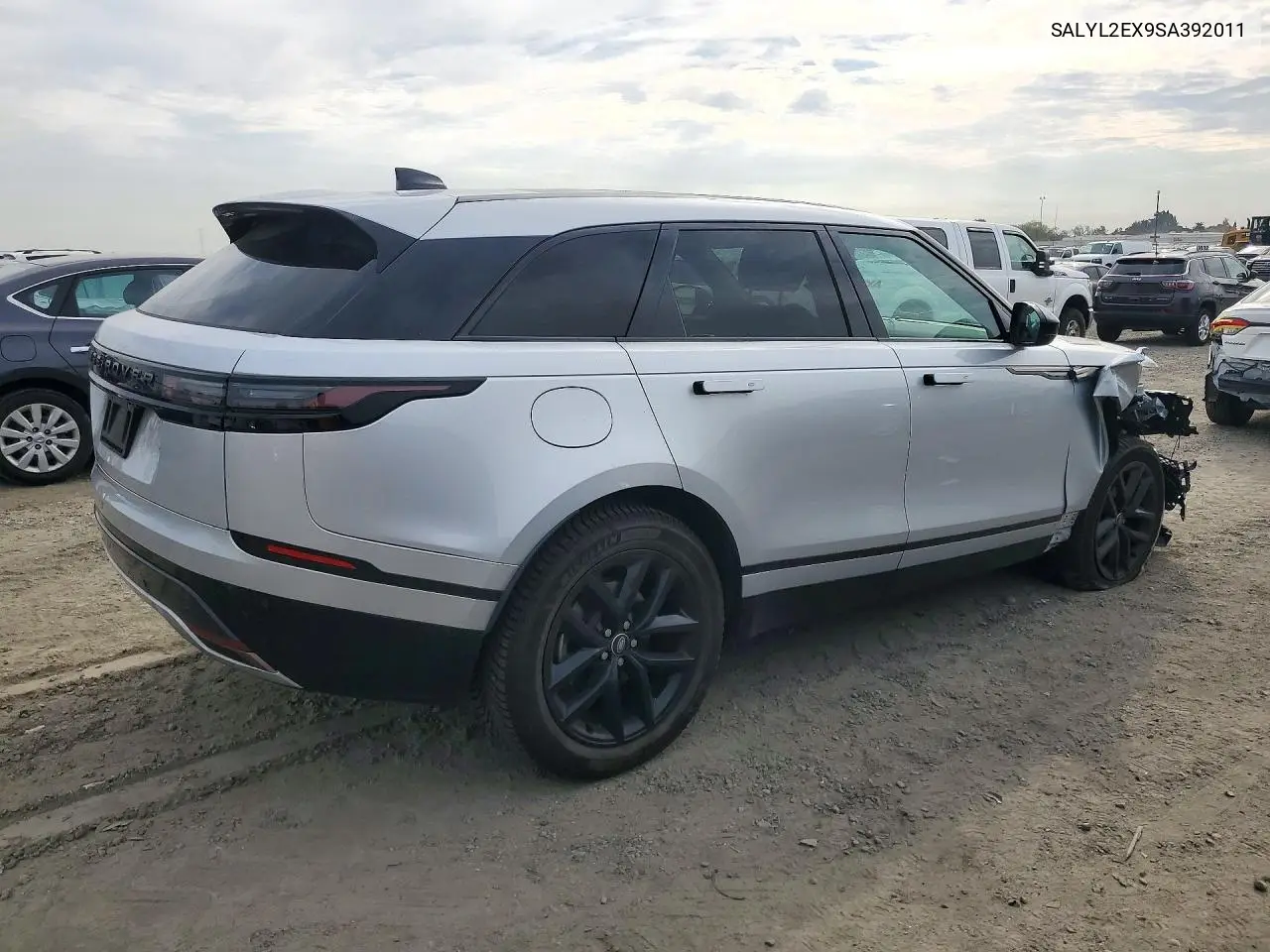 2025 LAND ROVER RANGE ROVER VELAR VIN SALYL2EX9SA392011 — фото 3