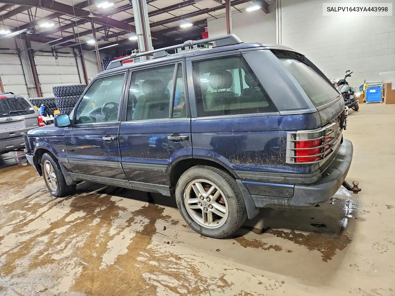 2000 LAND ROVER RANGE ROVER VIN SALPV1643YA443998 — фото 2