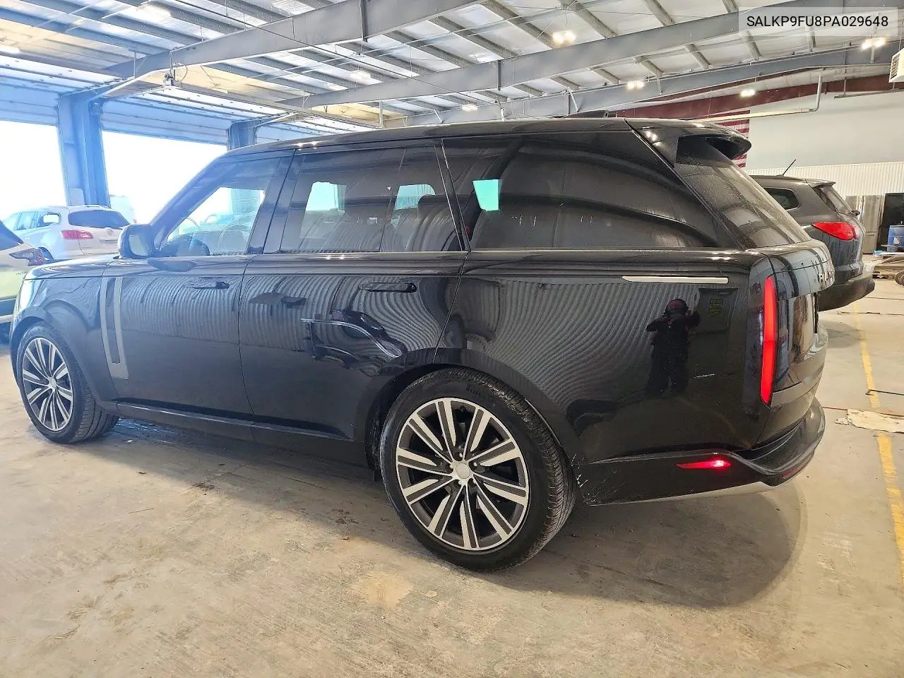 2023 LAND ROVER RANGE ROVER VIN SALKP9FU8PA029648 — фото 2