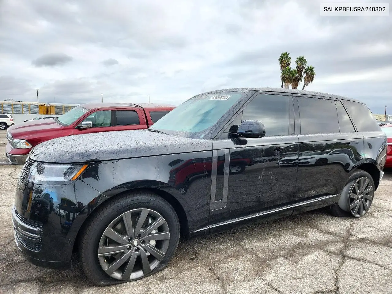 LAND ROVER RANGE ROVER 2024, VIN SALKPBFU5RA240302