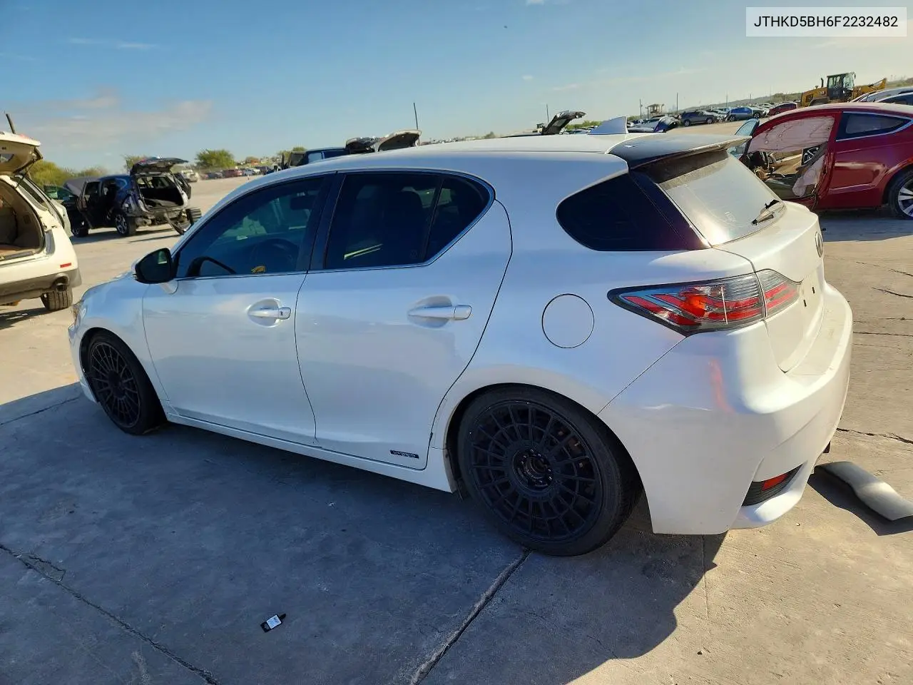 LEXUS CT 2015, VIN JTHKD5BH6F2232482