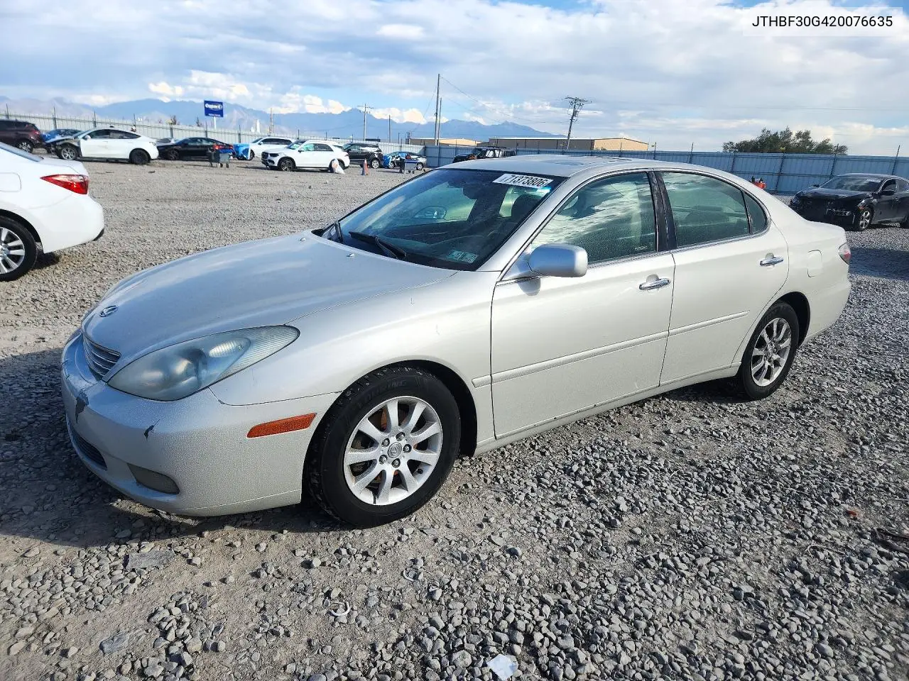 LEXUS ES 2002, VIN JTHBF30G420076635
