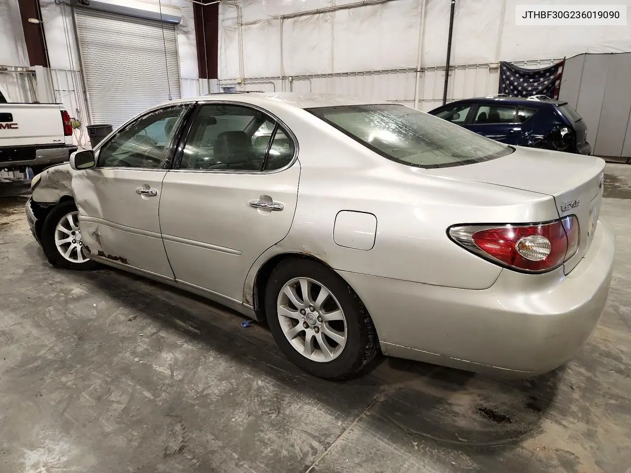 2003 LEXUS ES VIN JTHBF30G236019090 — фото 2