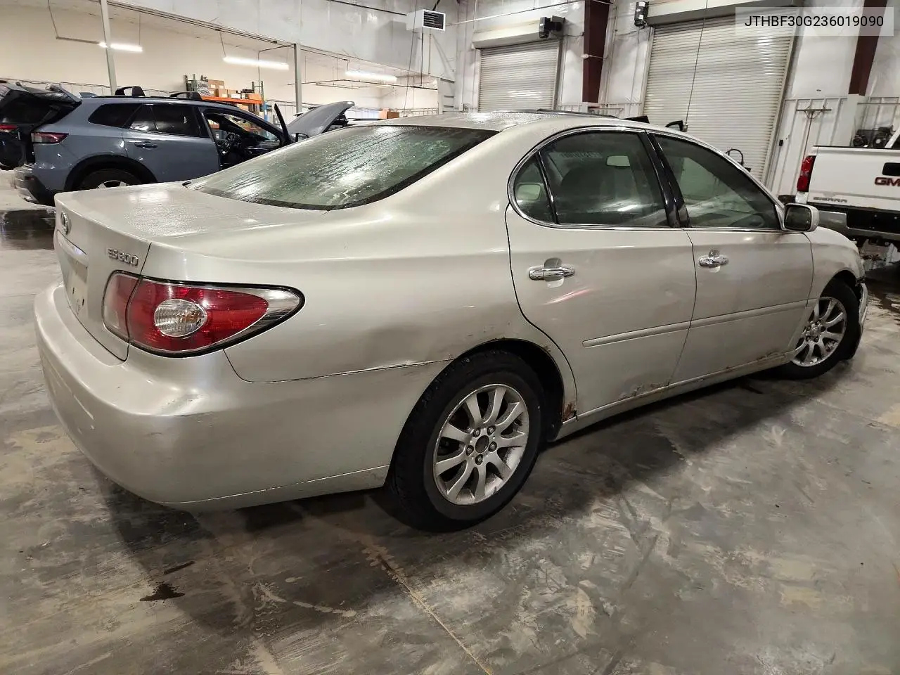 2003 LEXUS ES VIN JTHBF30G236019090 — фото 3