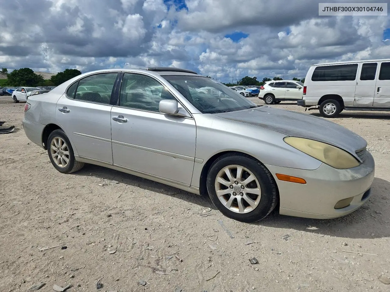 2003 LEXUS ES VIN JTHBF30GX30104746 — фото 4
